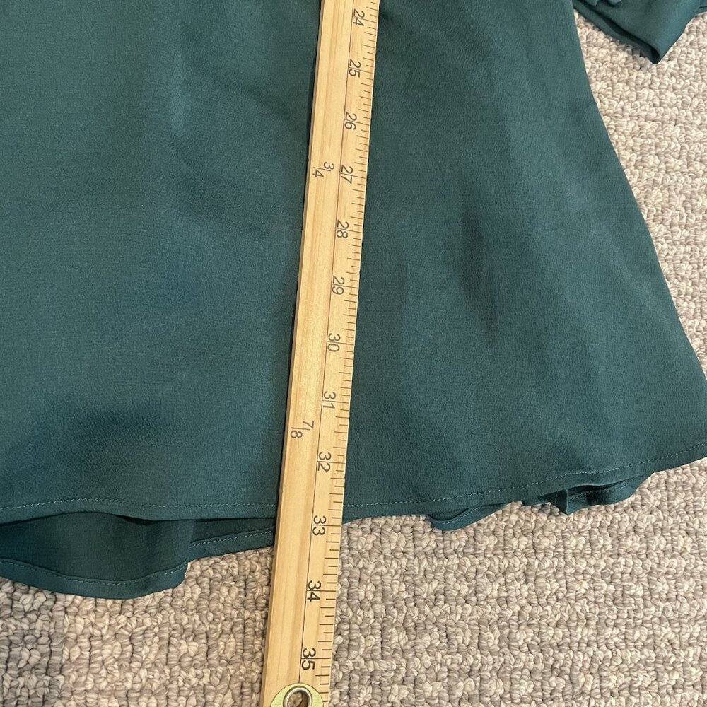 Express Dress Womens Small Emerald Green Vneck Long Sleeve Knee Holiday Casual - Picture 6 of 8